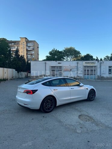 Tesla Model 3 2023, 22,000 km - 0.0 l - Bakı