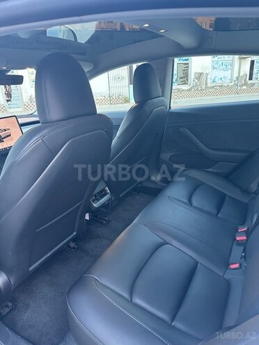 Tesla Model 3 2023, 22,000 km - 0.0 l - Bakı