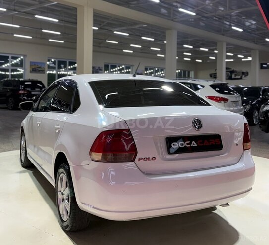 Volkswagen Polo 2012, 210,000 km - 1.6 l - Sumqayıt