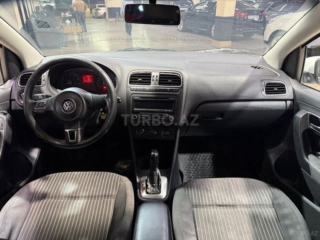 Volkswagen Polo 2012, 210,000 km - 1.6 l - Sumqayıt