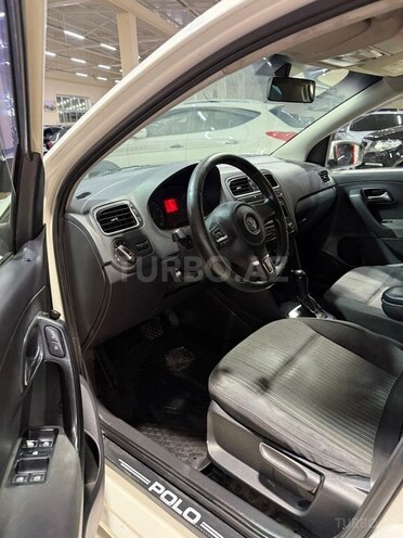 Volkswagen Polo 2012, 210,000 km - 1.6 l - Sumqayıt