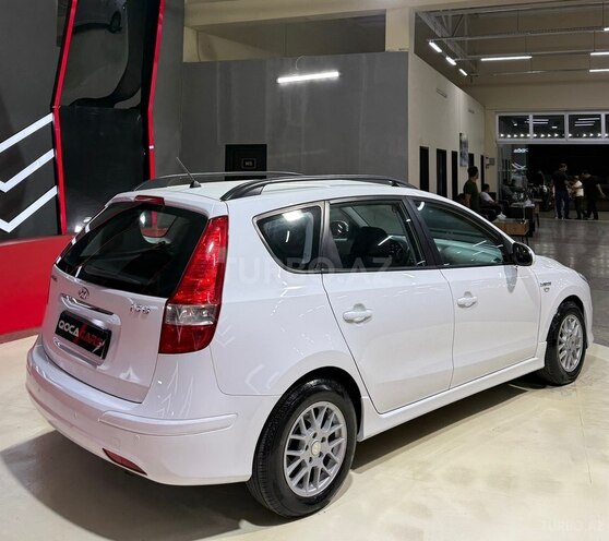 Hyundai i30 2011, 186,000 km - 1.4 l - Sumqayıt