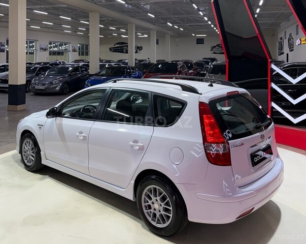 Hyundai i30 2011, 186,000 km - 1.4 l - Sumqayıt