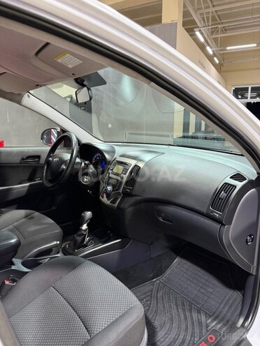 Hyundai i30 2011, 186,000 km - 1.4 l - Sumqayıt
