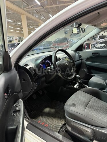 Hyundai i30 2011, 186,000 km - 1.4 l - Sumqayıt
