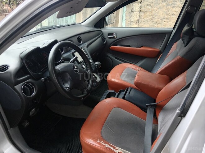 Mitsubishi Airtrek 2001, 342,500 km - 2.4 л - Masallı