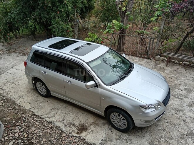 Mitsubishi Airtrek 2001, 342,500 km - 2.4 л - Masallı