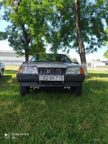 LADA (VAZ) 2109 1988, 386,000 km - 1.3 л - Zaqatala