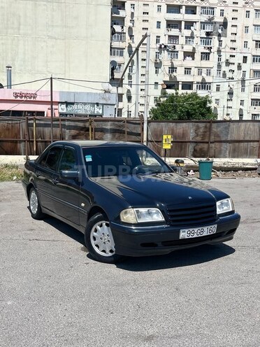 Mercedes C 240 1999, 426,000 km - 2.4 l - Sumqayıt