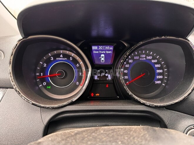 Hyundai Elantra 2012, 301,500 km - 1.8 л - Bakı