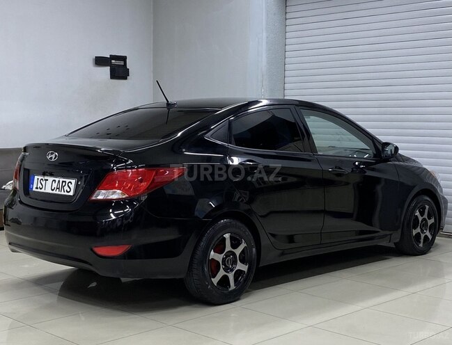 Hyundai Accent 2015, 138,000 km - 1.6 l - Sumqayıt