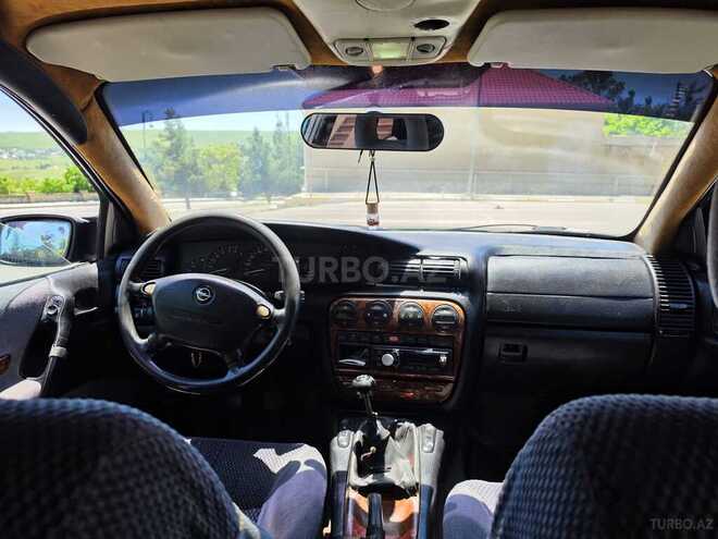 Opel Omega 1995, 250,000 km - 2.0 l - Bakı