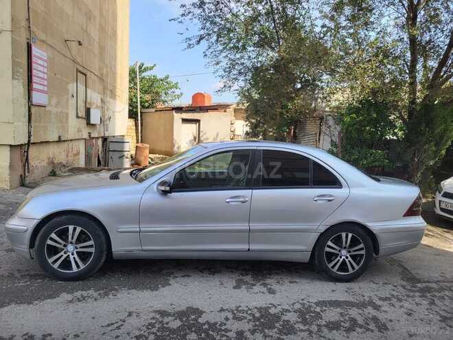 Mercedes C 200 2001, 345,254 km - 2.2 л - Bakı