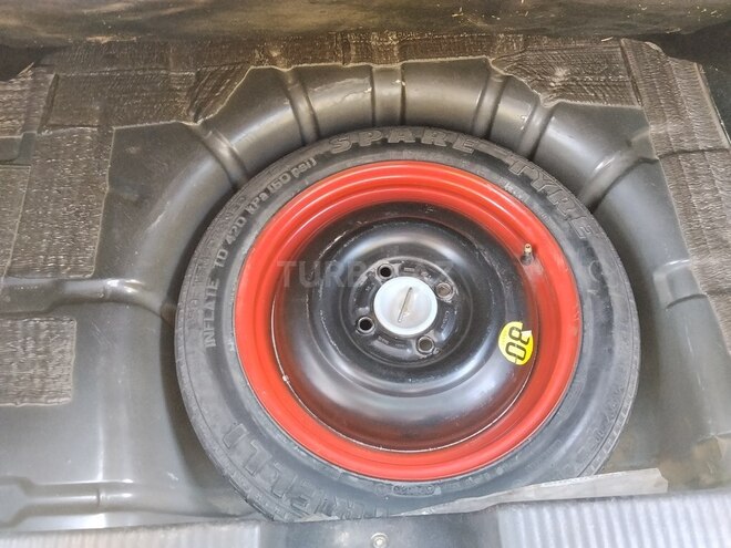 Ford Focus 2002, 122,220 km - 1.6 l - Saatlı
