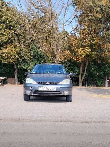 Ford Focus 2002, 122,220 km - 1.6 l - Saatlı