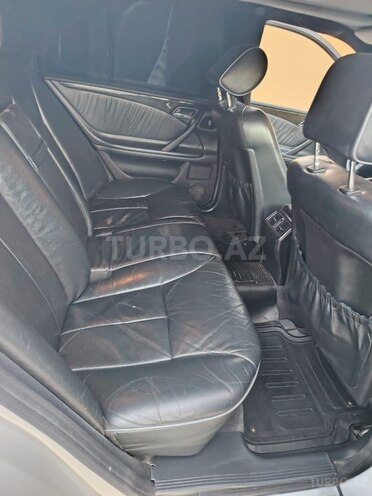 Mercedes E 240 2001, 360,000 km - 2.4 l - Ağstafa