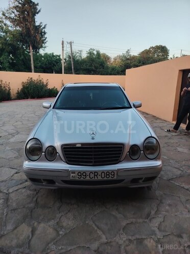 Mercedes E 240 2001, 360,000 km - 2.4 l - Ağstafa