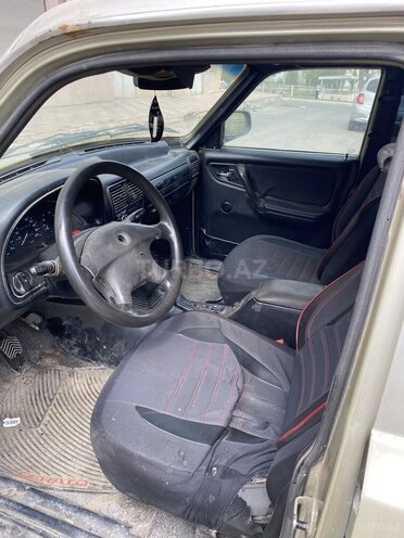 GAZ 31105 2005, 240,000 km - 2.5 l - Gəncə