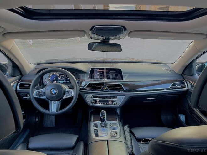 BMW 740 2016, 100,000 km - 3.0 l - Bakı