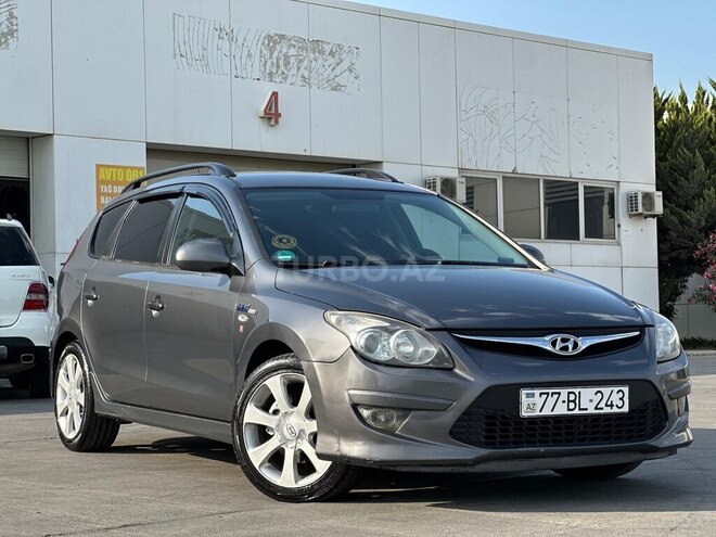 Hyundai i30 2010, 300,000 km - 1.6 l - Bakı