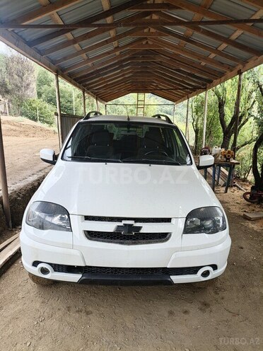 Chevrolet Niva 2016, 84,000 km - 1.7 l - Yardımlı