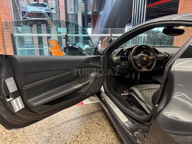 Ferrari  2016, 45,000 km - 3.9 l - Bakı