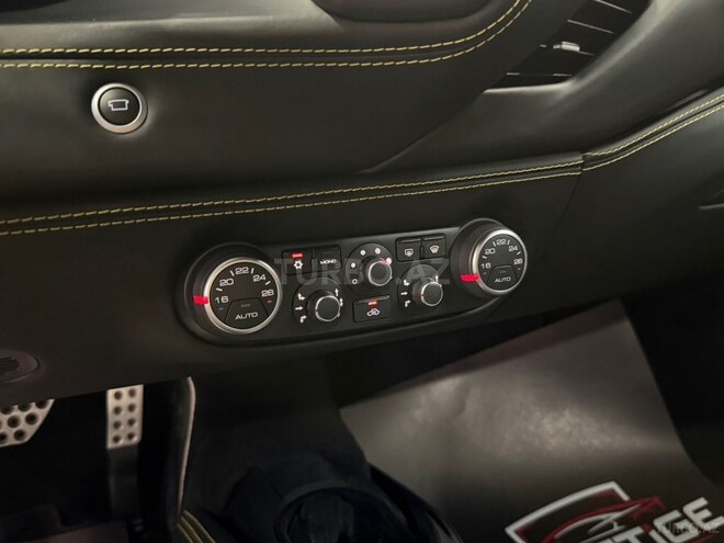 Ferrari  2016, 45,000 km - 3.9 l - Bakı