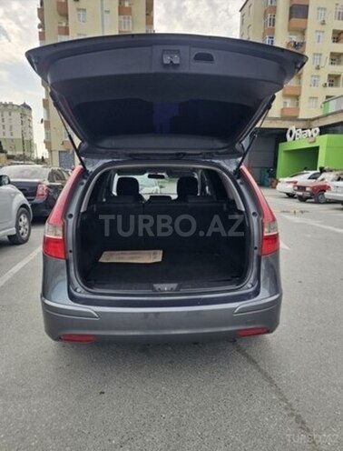 Hyundai i30 2010, 300,000 km - 1.6 l - Bakı