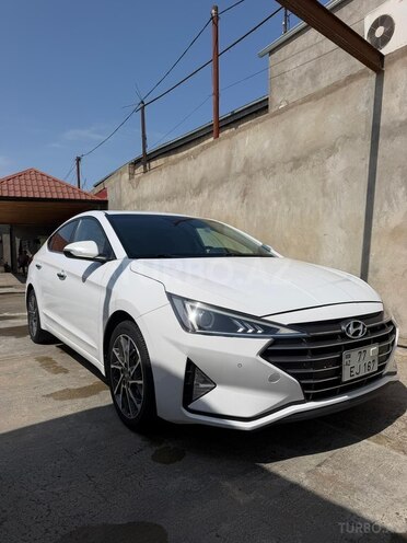 Hyundai Elantra 2019, 108,000 km - 2.0 l - Bakı