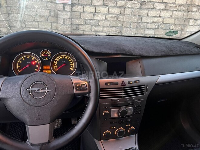 Opel Astra 2006, 185,000 km - 1.6 л - Bakı