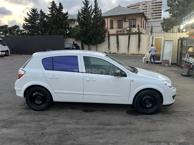 Opel Astra 2006, 185,000 km - 1.6 л - Bakı