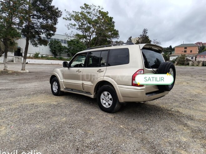 Mitsubishi Pajero 2004, 320,000 km - 3.8 л - Bakı