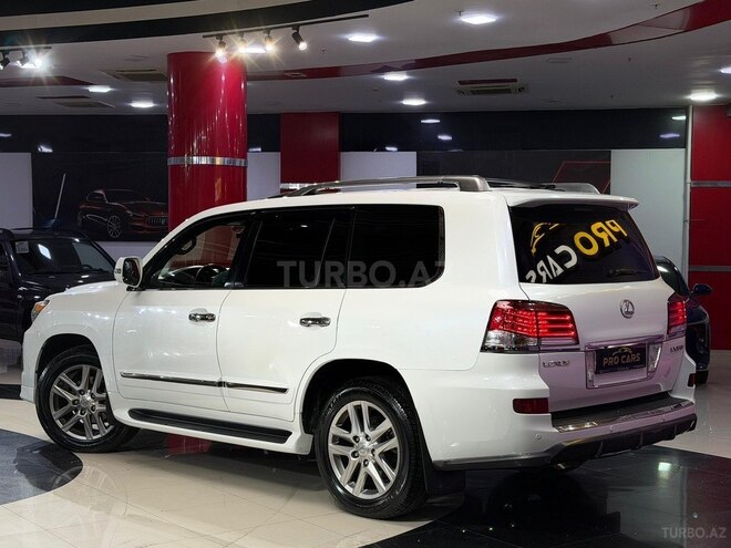 Lexus LX 570 2014, 150,000 km - 5.7 л - Bakı