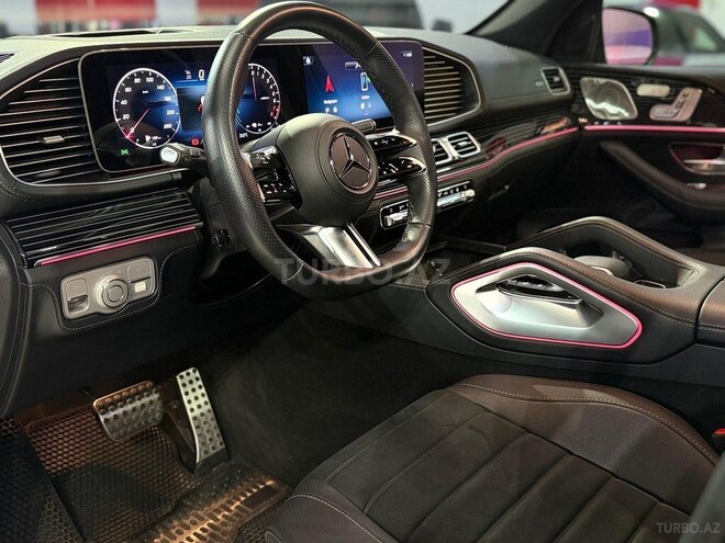 Mercedes  2025, 11,000 km - 2.0 l - Bakı