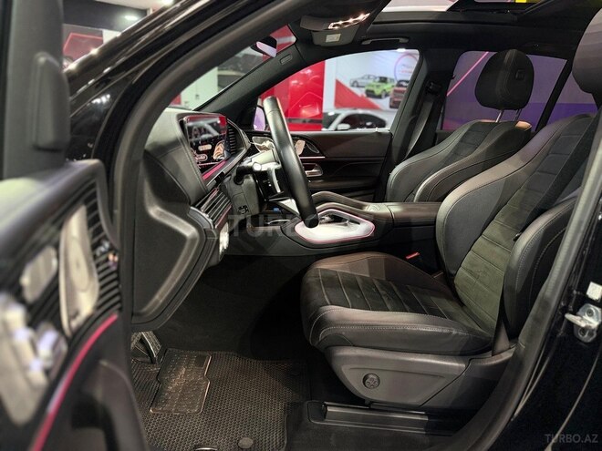Mercedes  2025, 11,000 km - 2.0 l - Bakı