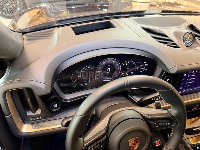 Porsche  2026, 3,000 km - 4.0 l - Bakı