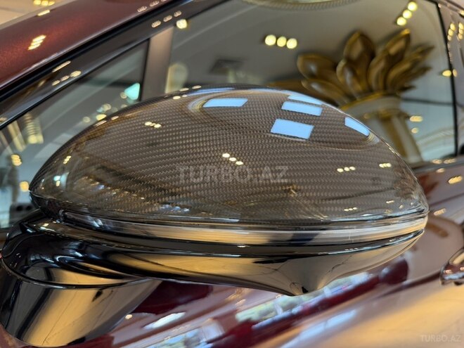 Porsche  2026, 3,000 km - 4.0 l - Bakı