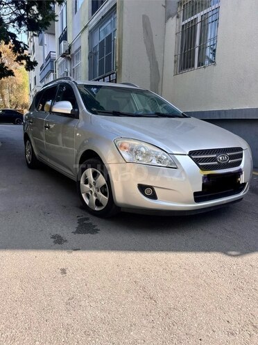 Kia  2008, 340,000 km - 1.6 l - Bakı