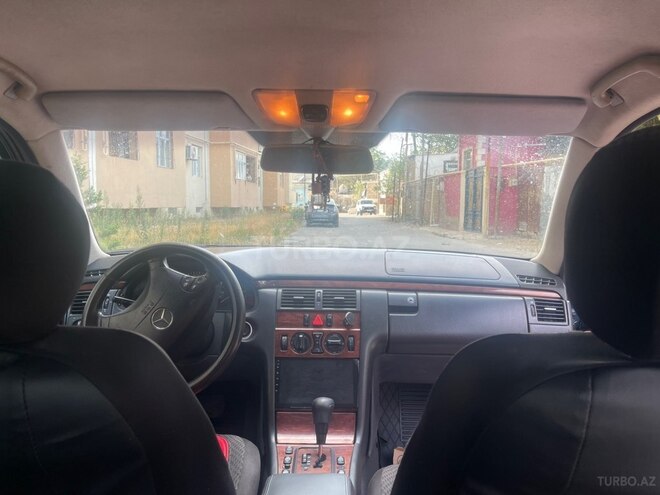 Mercedes E 200 1999, 385,000 km - 2.0 l - Bakı