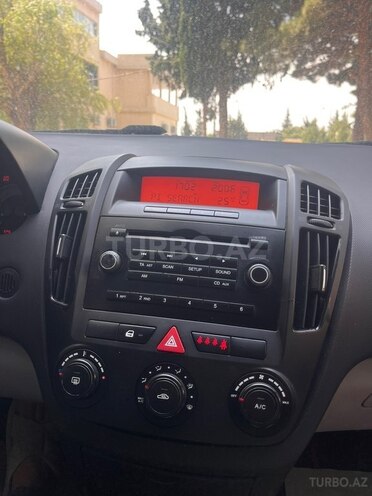Kia  2008, 340,000 km - 1.6 l - Bakı