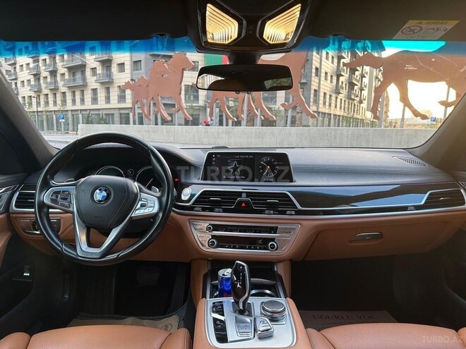 BMW 750 2017, 167,000 km - 3.0 l - Bakı