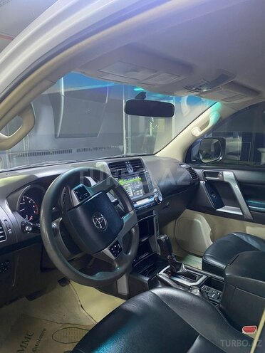 Toyota Land Cruiser Prado 2009, 201,000 km - 2.7 л - Bakı