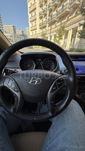 Hyundai Elantra 2012, 206,000 km - 1.8 l - Bakı