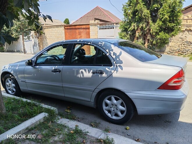Mercedes C 180 2001, 250,000 km - 2.0 л - Gəncə