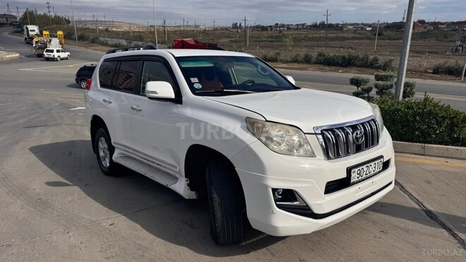 Toyota Land Cruiser Prado 2011, 339,000 km - 3.0 l - Bakı