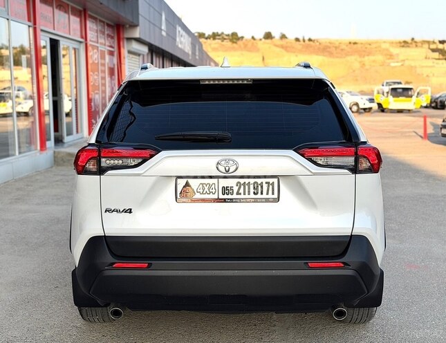 Toyota RAV4 2022, 91,000 km - 2.0 l - Bakı