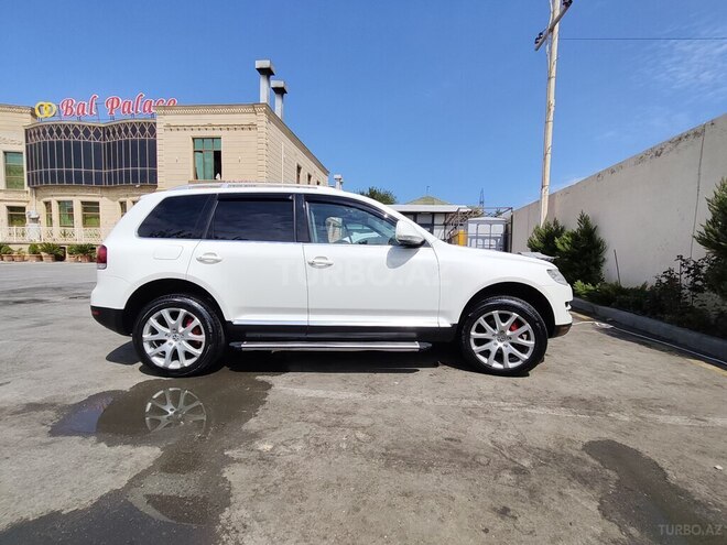 Volkswagen Touareg 2008, 227,505 km - 4.2 л - Bakı