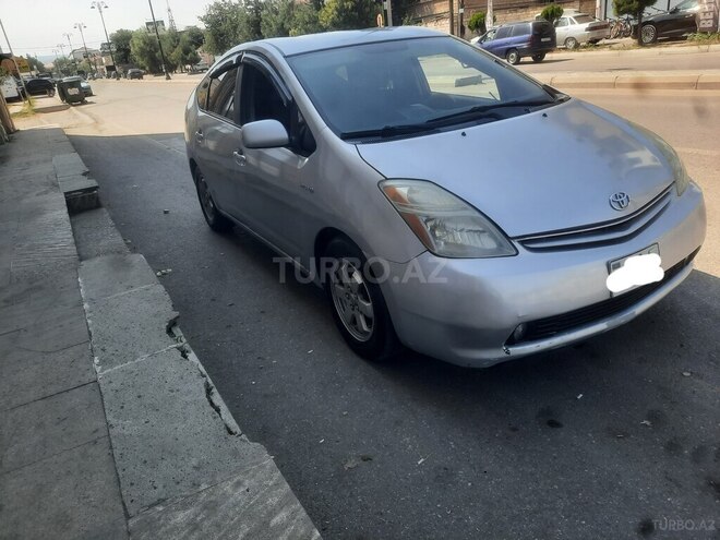 Toyota Prius 2009, 381,281 km - 1.5 l - Quba