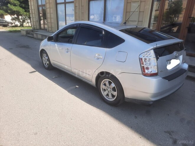 Toyota Prius 2009, 381,281 km - 1.5 l - Quba