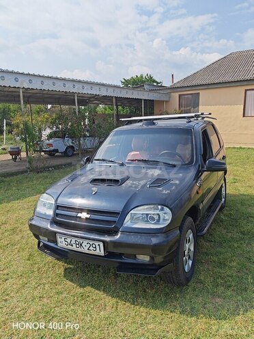 Chevrolet Niva 2008, 450,000 km - 1.7 л - Sabirabad